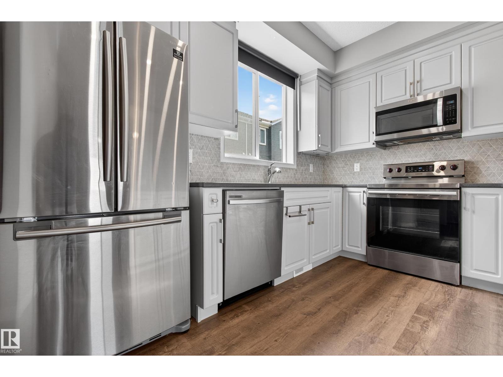 #15 2072 WONNACOTT WY SW, Edmonton