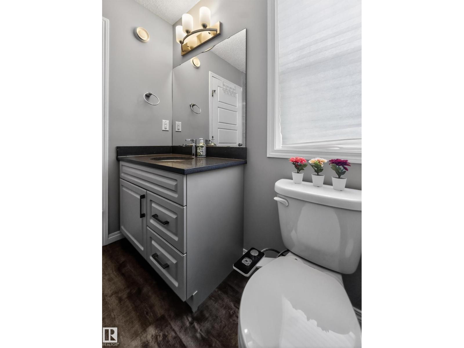 #15 2072 WONNACOTT WY SW, Edmonton