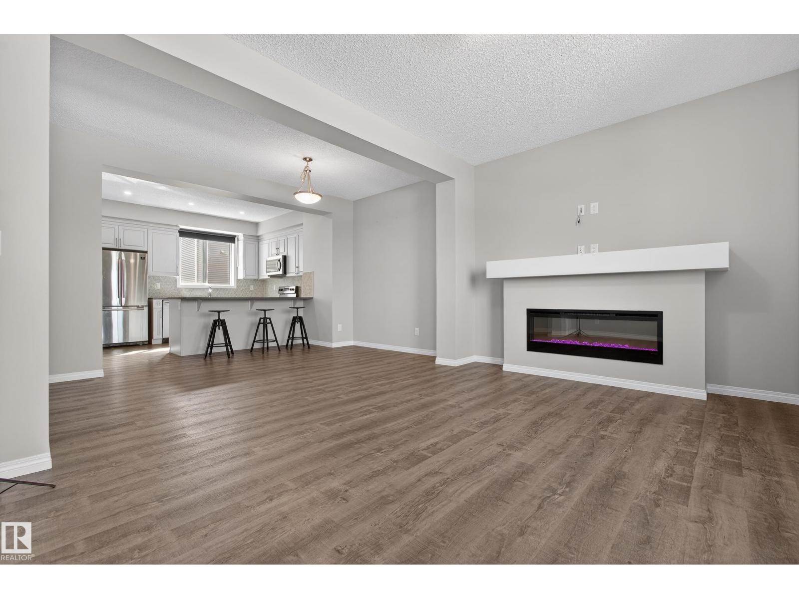 #15 2072 WONNACOTT WY SW, Edmonton