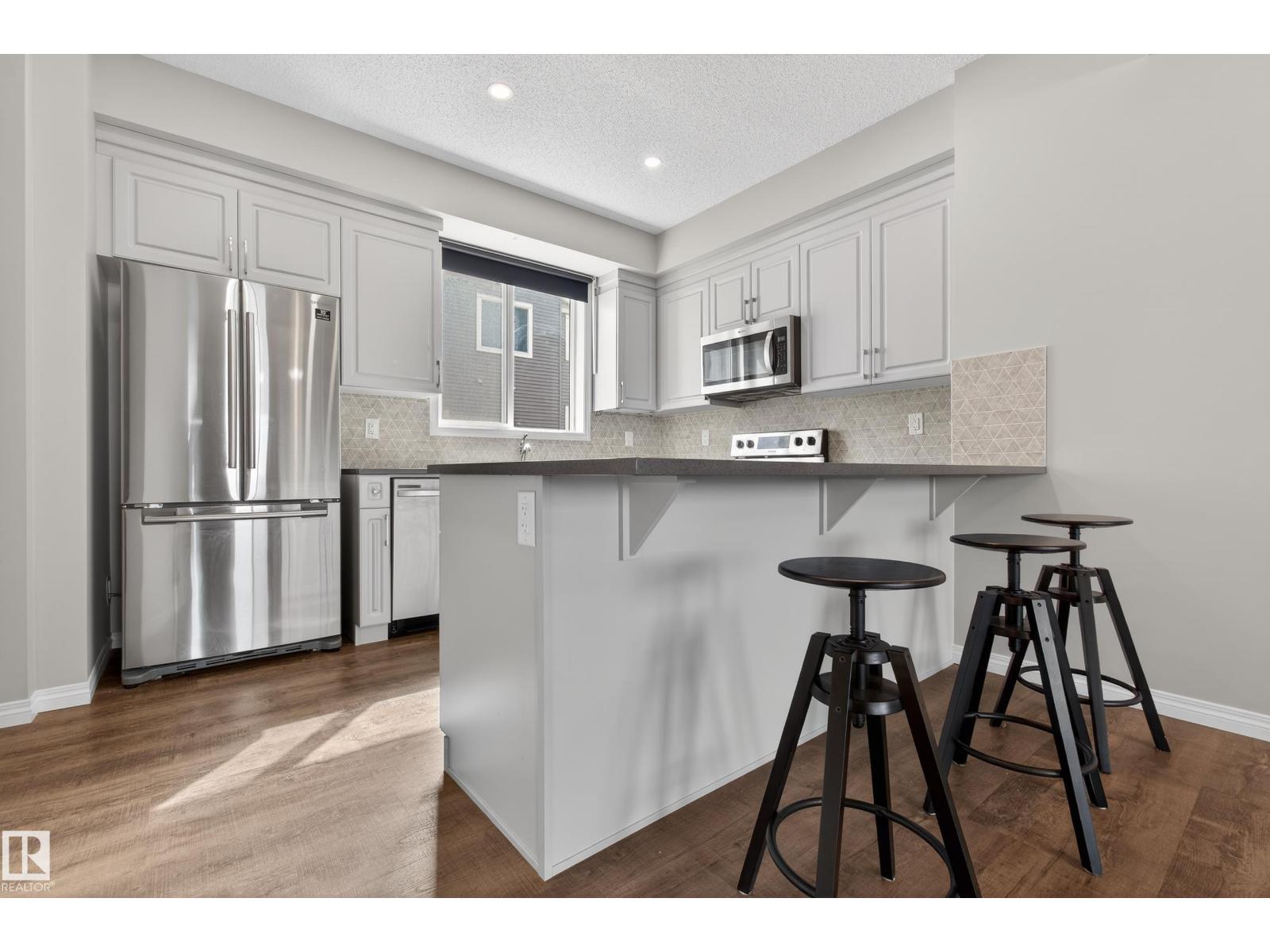 #15 2072 WONNACOTT WY SW, Edmonton