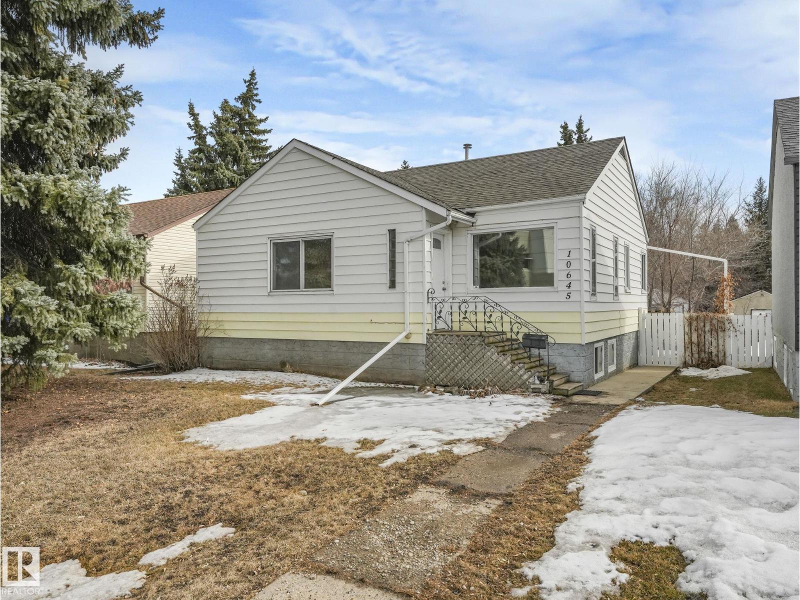 10645 62 AV NW, Edmonton