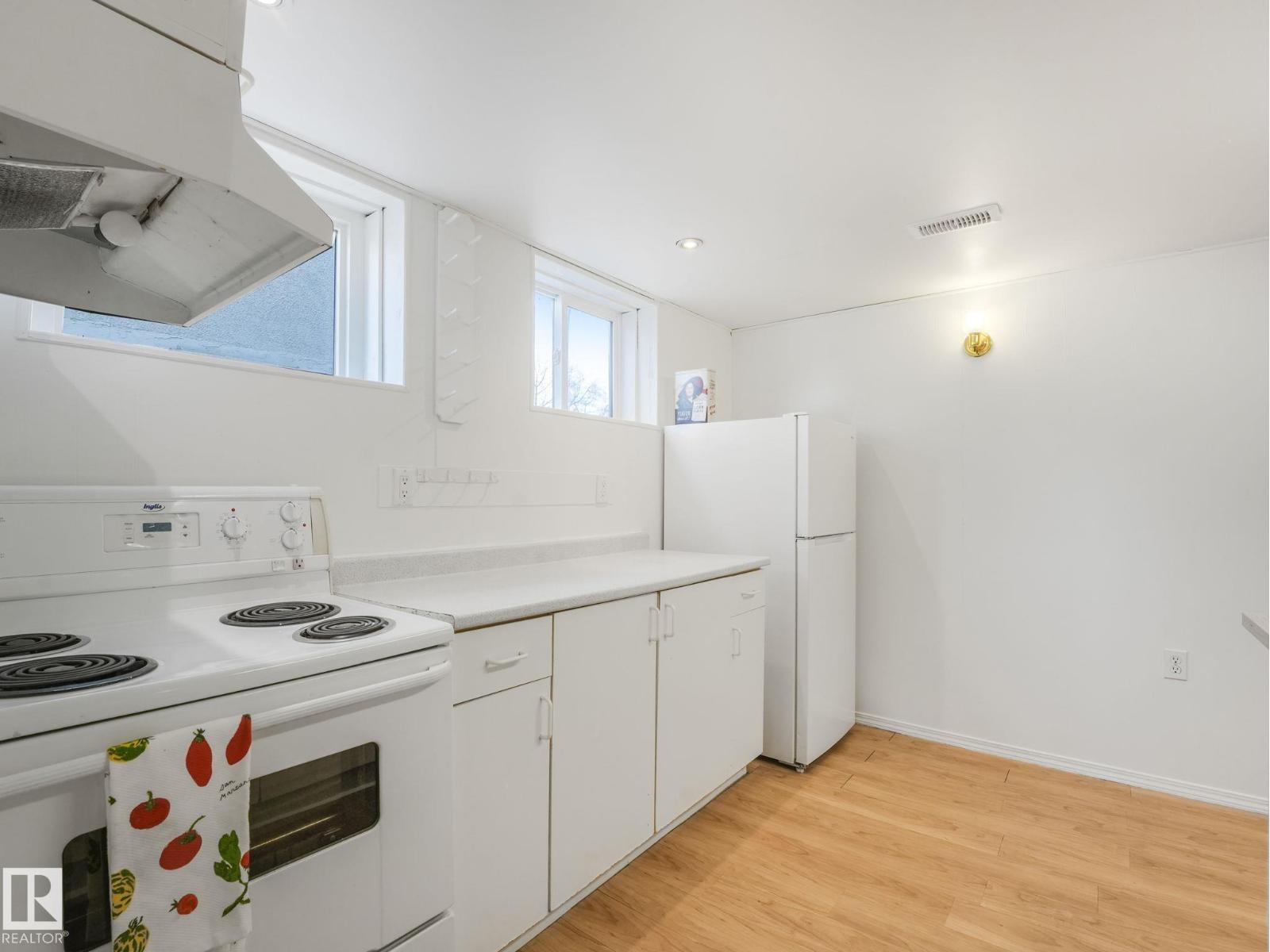 10645 62 AV NW, Edmonton