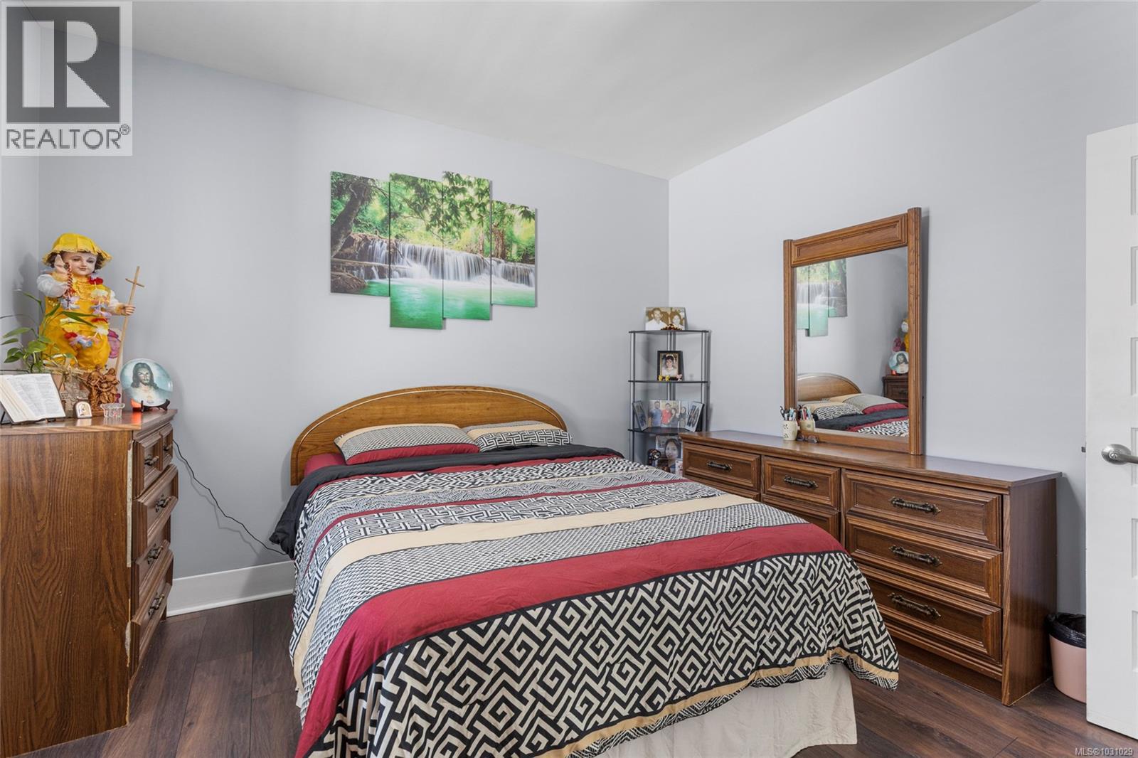  2065 Goldsmith Street, Oak Bay