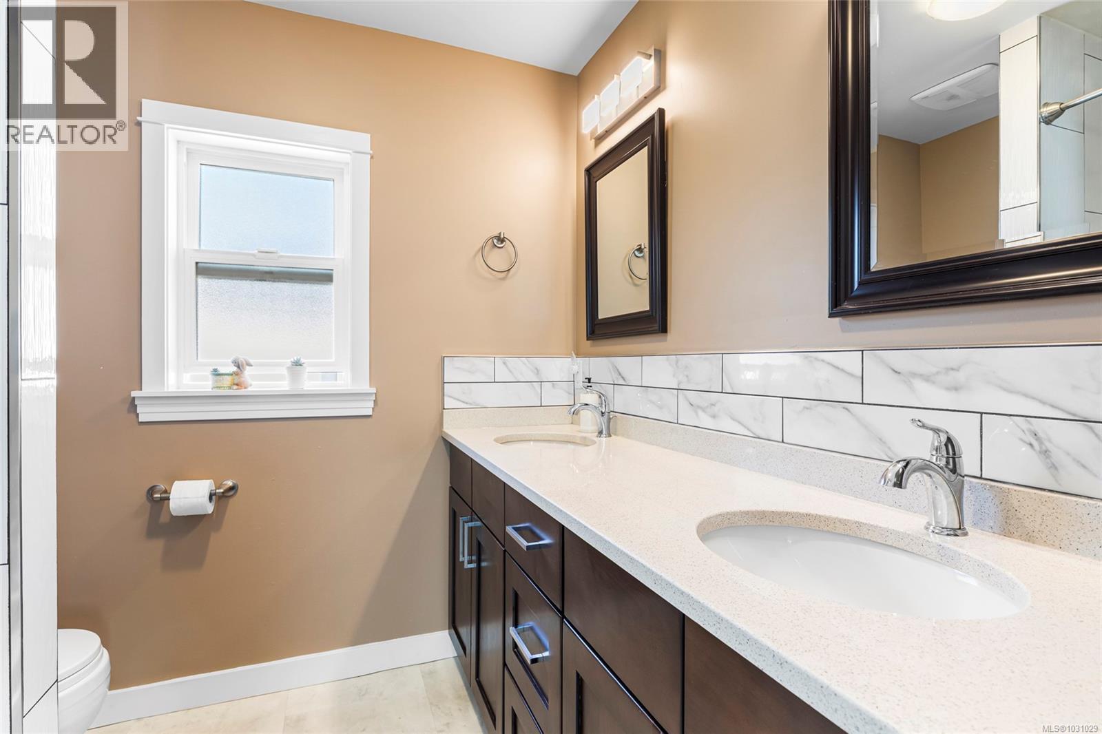  2065 Goldsmith Street, Oak Bay