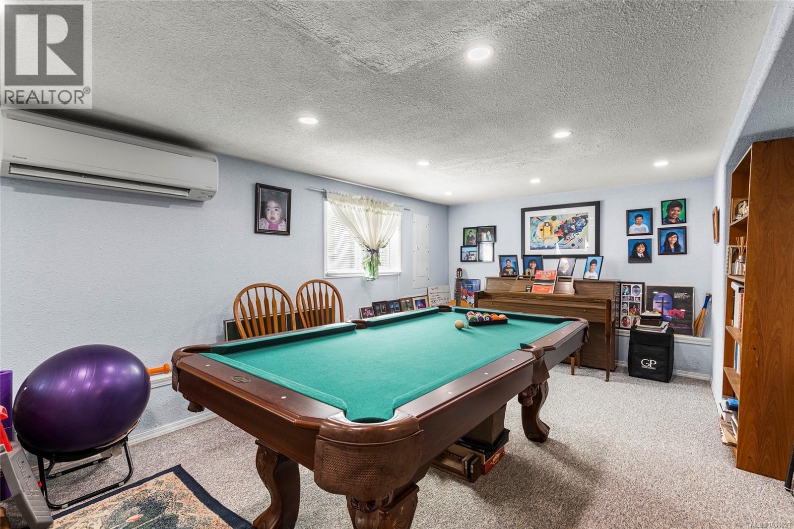  2065 Goldsmith Street, Oak Bay