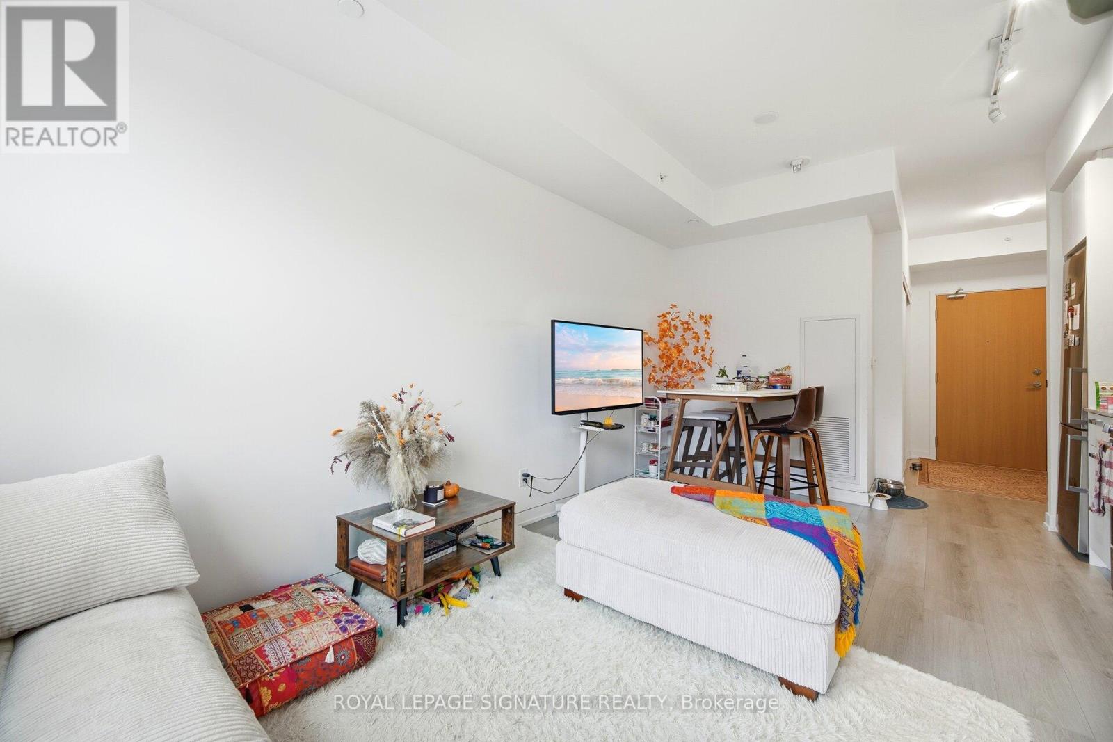 #208 1787 ST CLAIR AVENUE W - 9