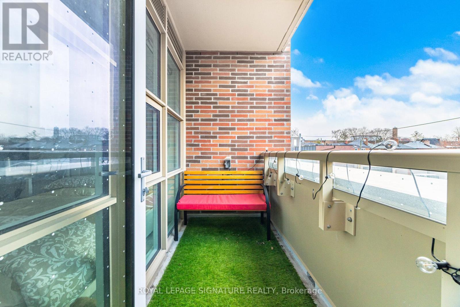 #208 1787 ST CLAIR AVENUE W - 13