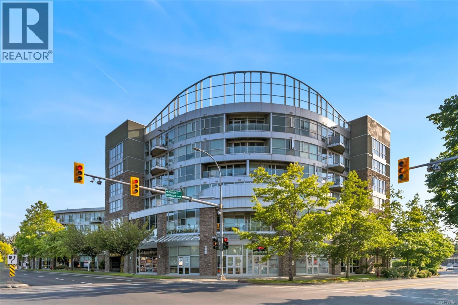 #727 2745 VETERANS MEMORIAL PKWY - 32