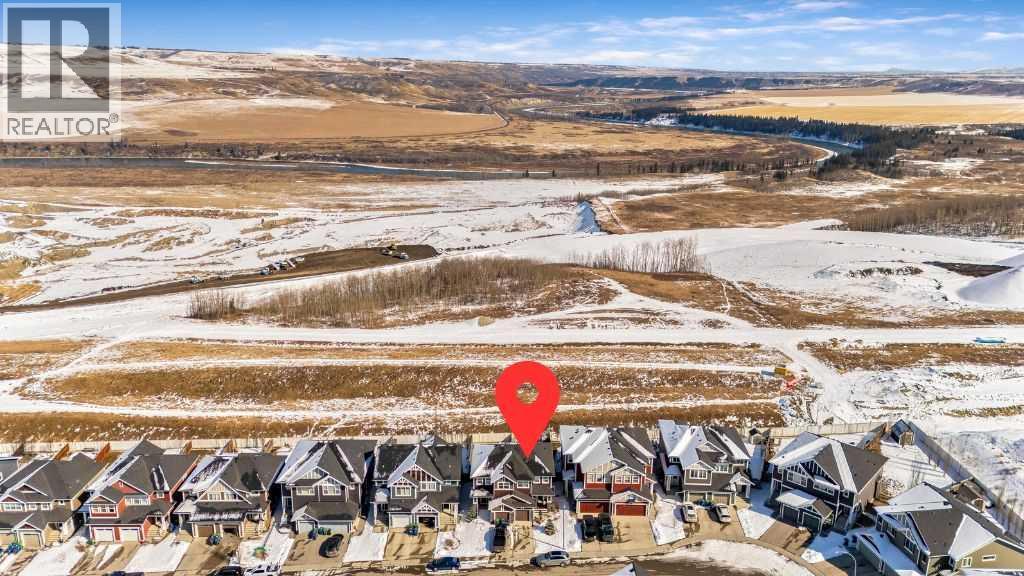 522 River Heights Crescent, Cochrane
