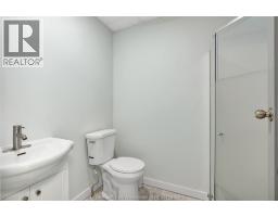 1585 Ouellette Avenue, Windsor, ON N7L3J9 Photo 13