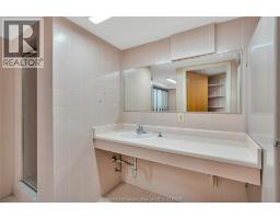 1585 Ouellette Avenue, Windsor, ON N7L3J9 Photo 36