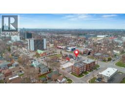 1585 Ouellette Avenue, Windsor, ON N7L3J9 Photo 42