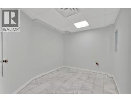 1585 Ouellette Avenue, Windsor, ON N7L3J9 Photo 7