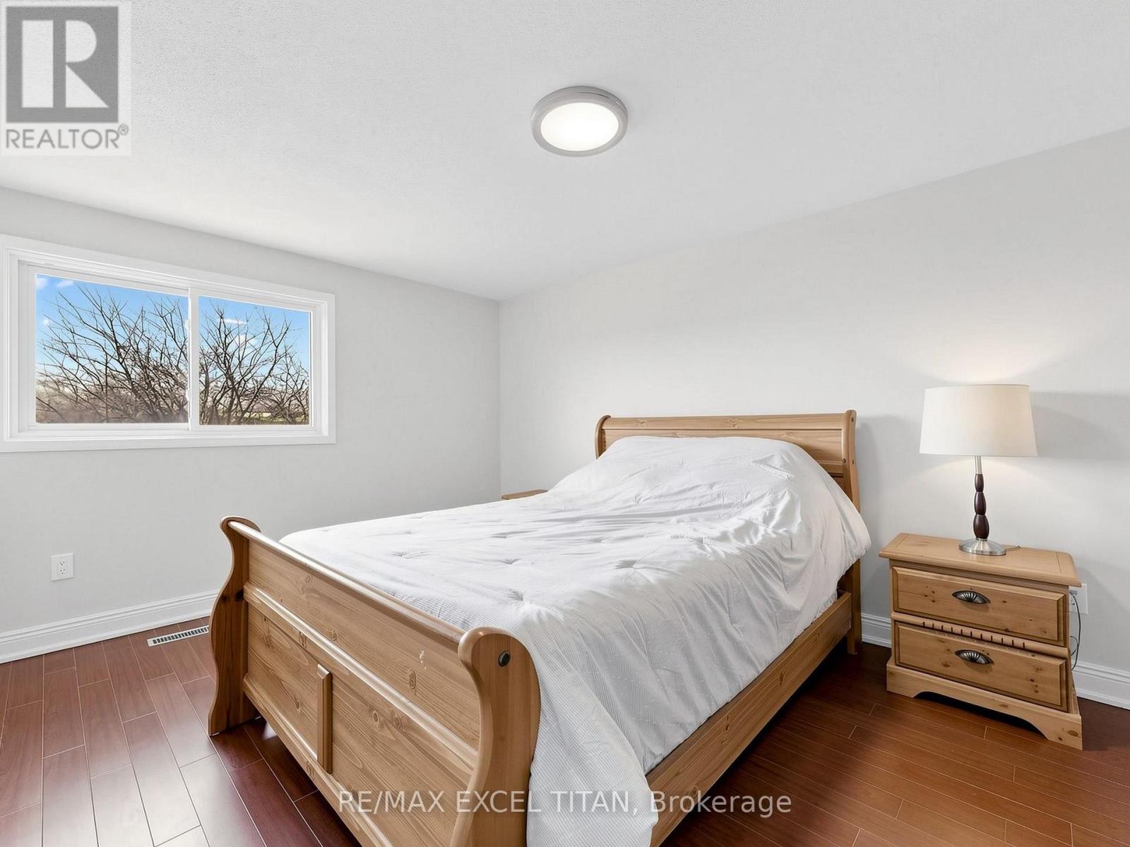 198 RISEBROUGH CIRCUIT,Markham (Milliken Mills West),,