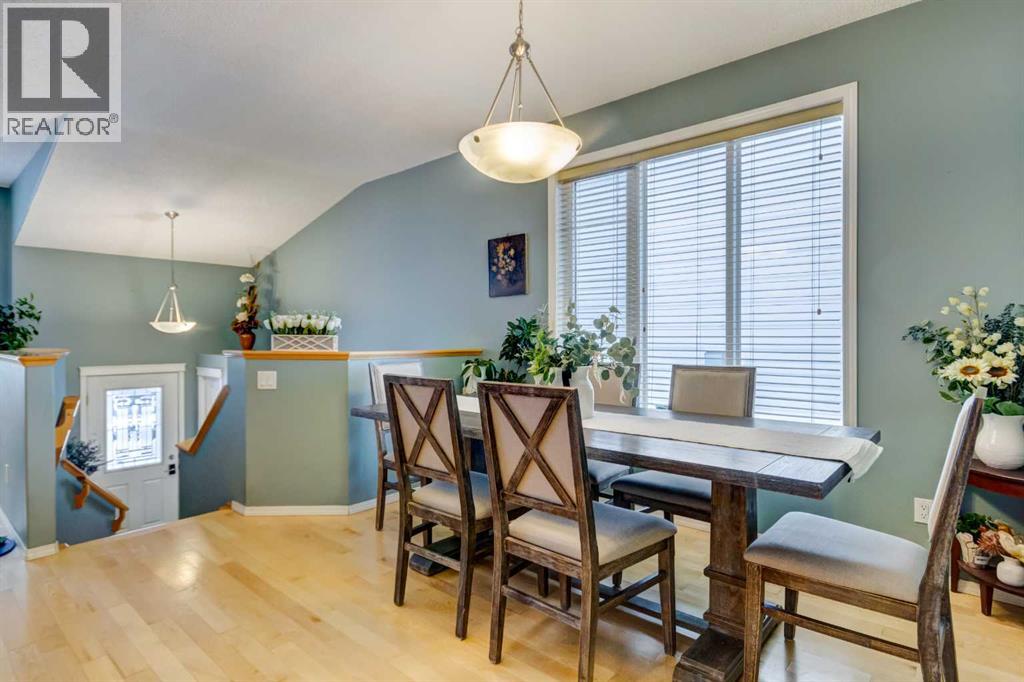 Single Family House Bi-level for Sale in  Elgin Drive SE McKenzie Towne Calgary 