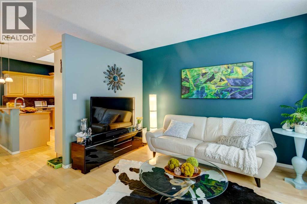 Single Family House Bi-level for Sale in  Elgin Drive SE McKenzie Towne Calgary 