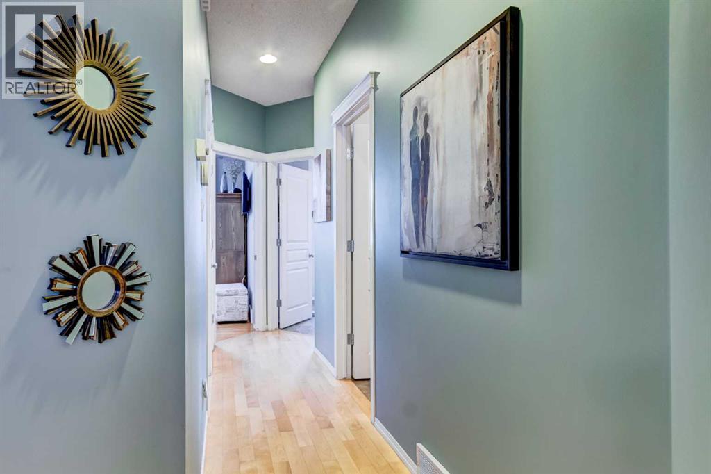 Single Family House Bi-level for Sale in  Elgin Drive SE McKenzie Towne Calgary 