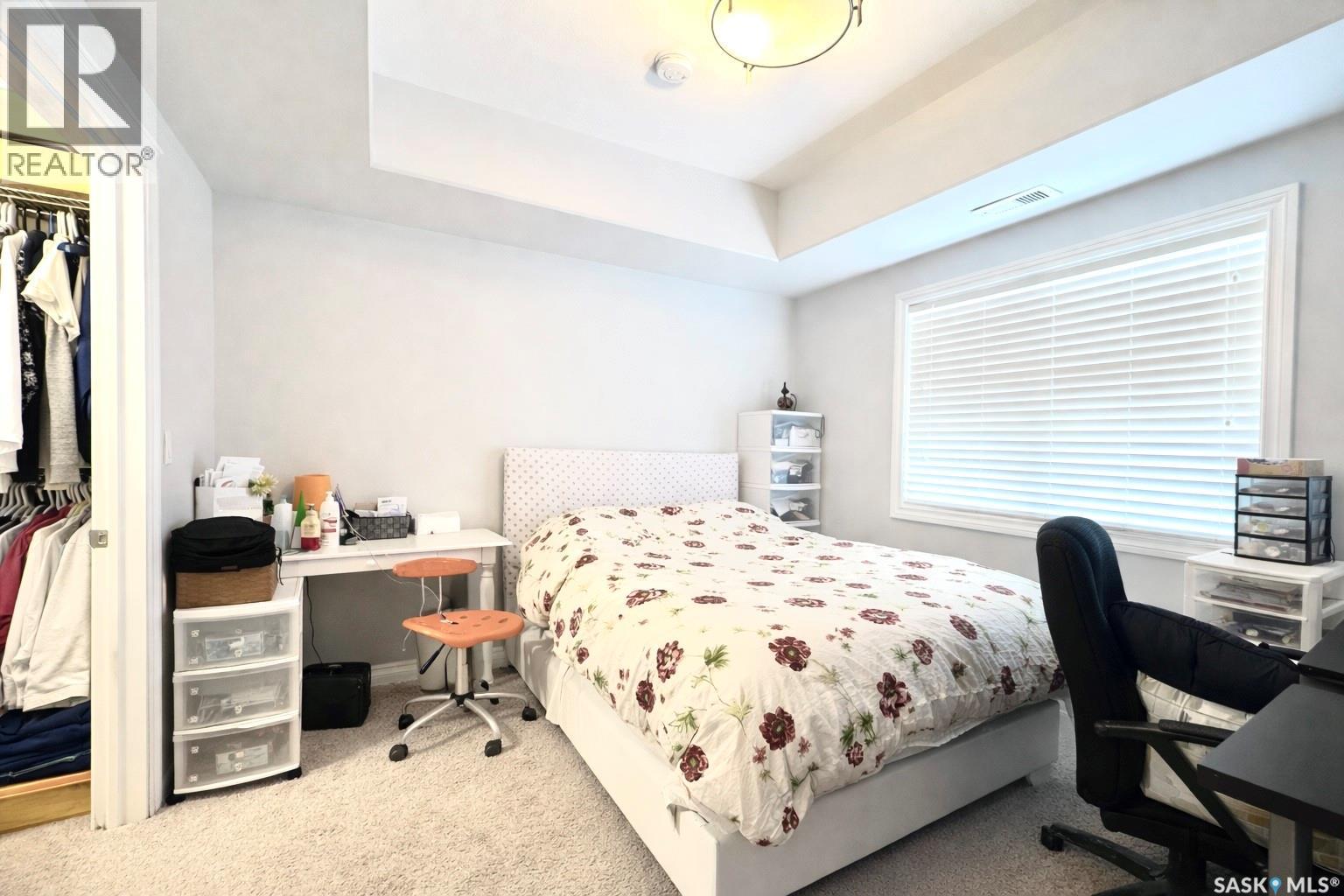 #309 412 WILLOWGROVE SQUARE - 8