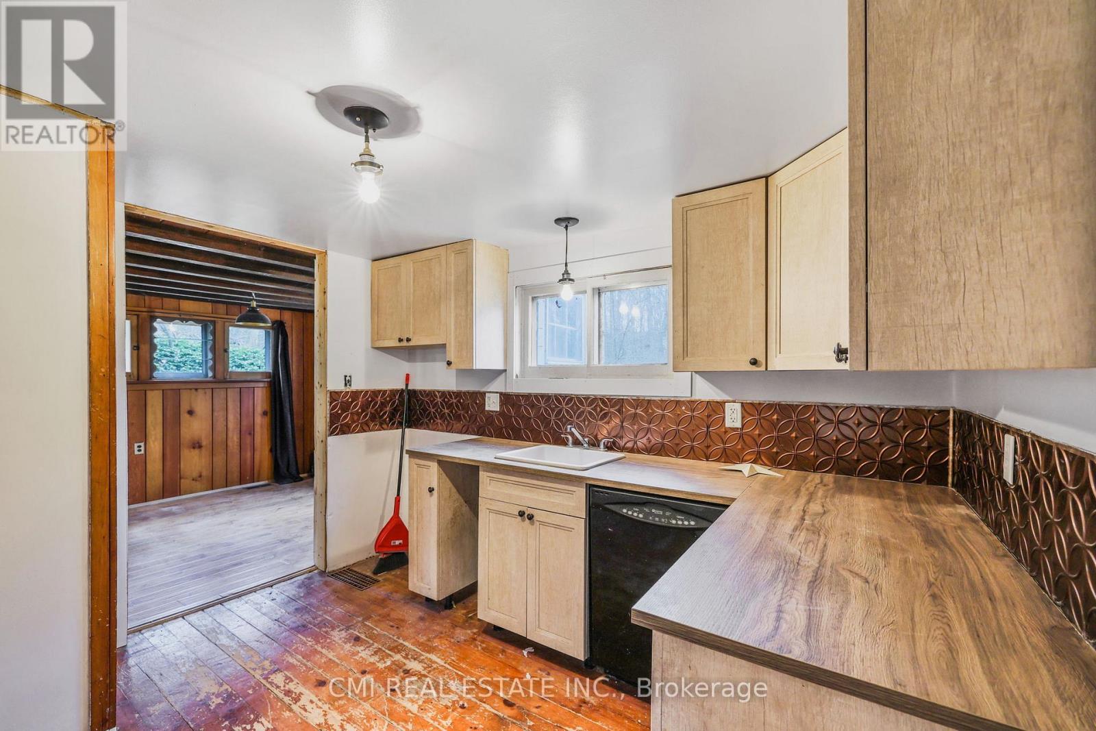 436 OLD MILL ROAD - 12