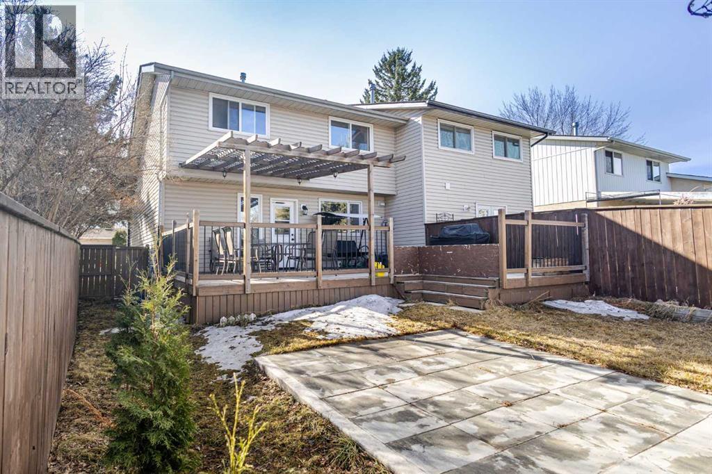 16 Midridge Gardens SE Photo 39 - Calgary Real Estate