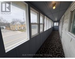 452 Horton Street, London East, ON N6B1M3 Photo 20