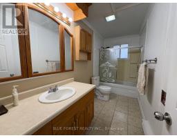 452 Horton Street, London East, ON N6B1M3 Photo 24