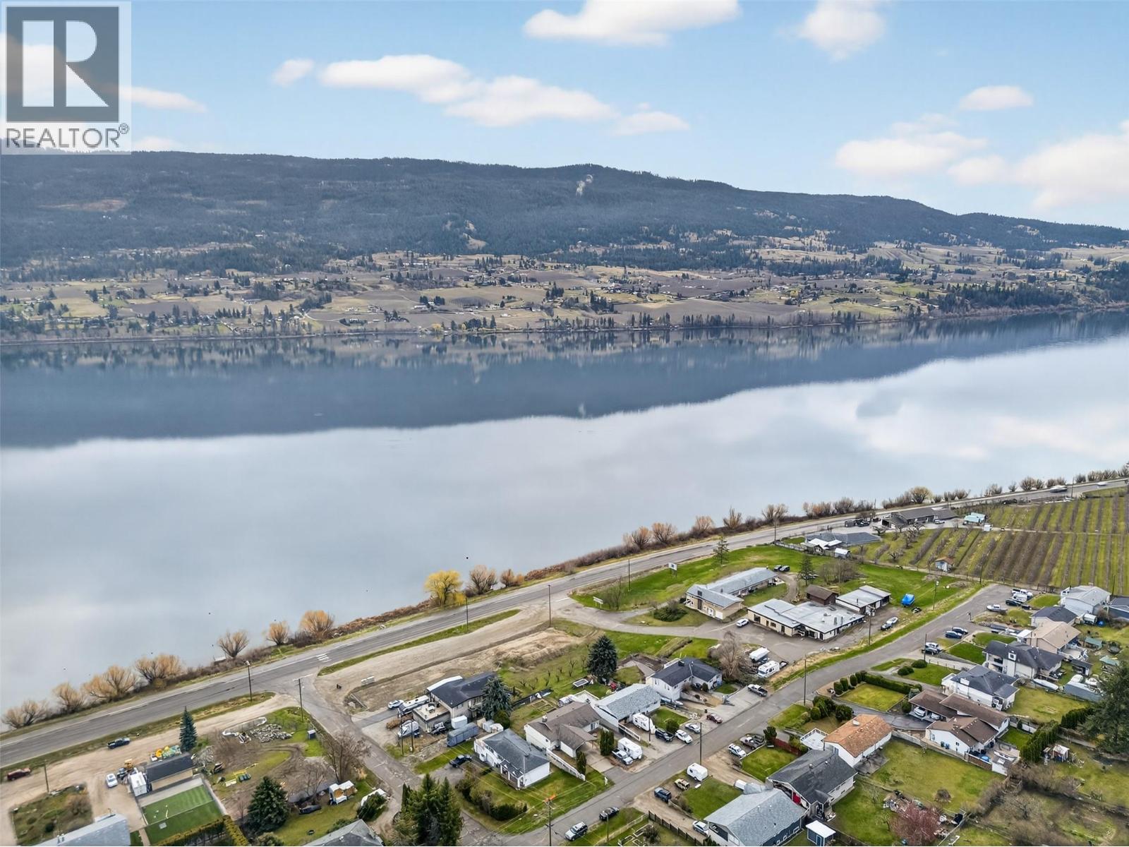 15085 Sheldon Road, Lake Country