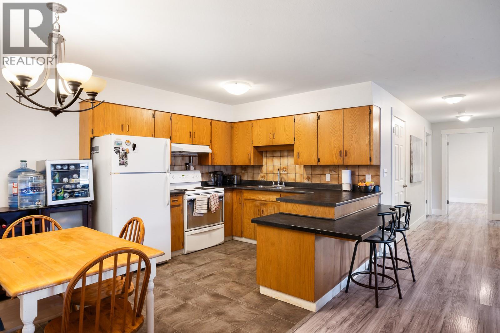 15085 Sheldon Road, Lake Country