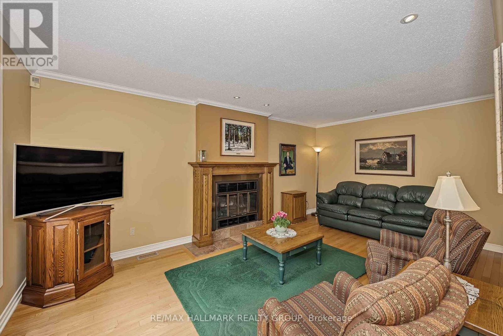 6586 MORNINGVIEW STREET - 16