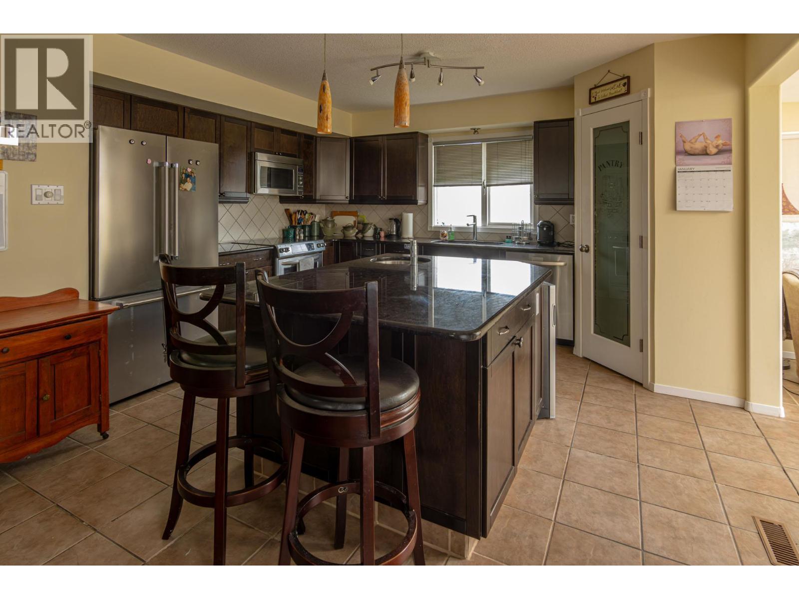 2455 5TH Avenue NE - 7