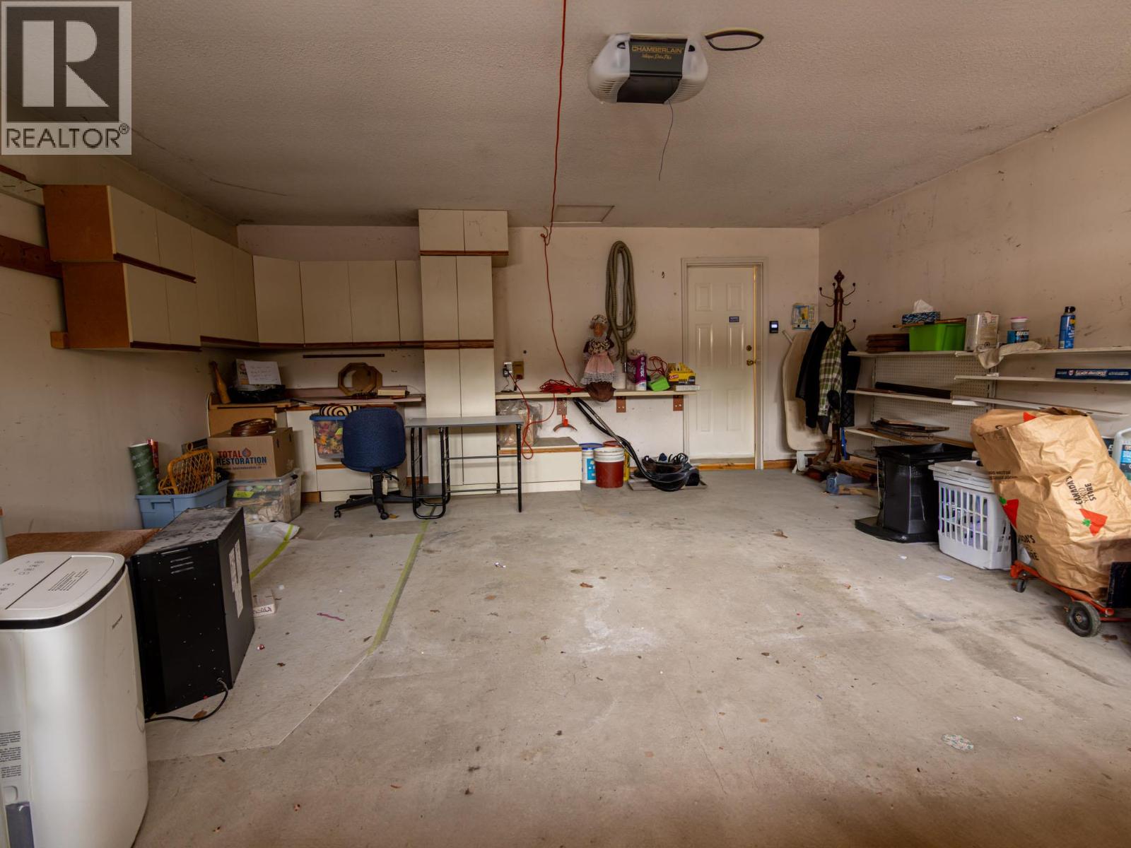 2455 5TH AVENUE NE - 47