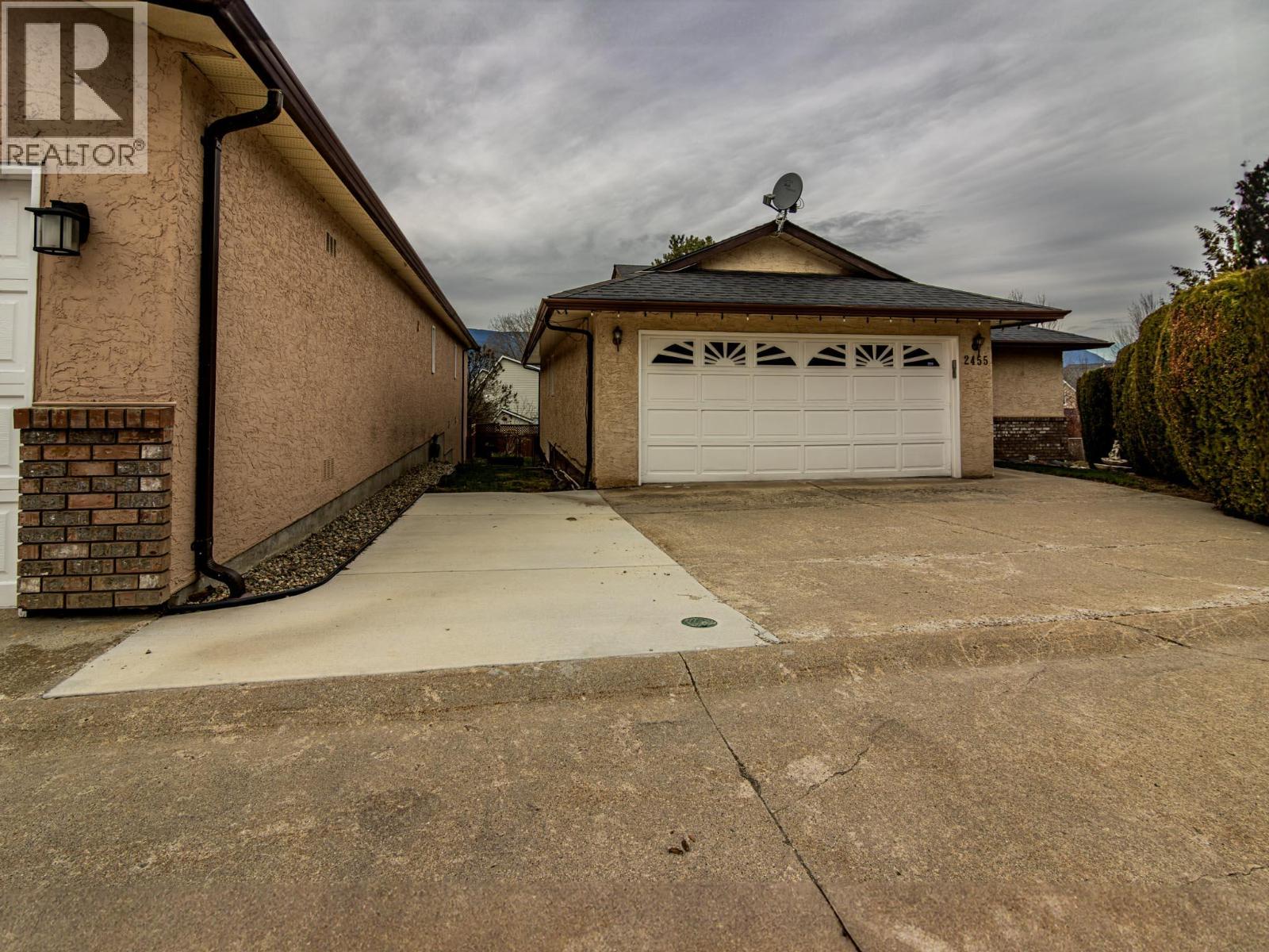 2455 5TH Avenue NE - 1