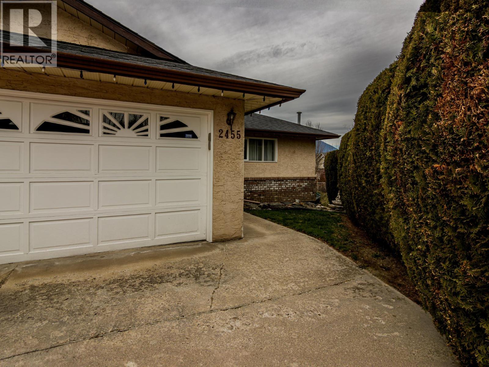 2455 5TH Avenue NE - 2