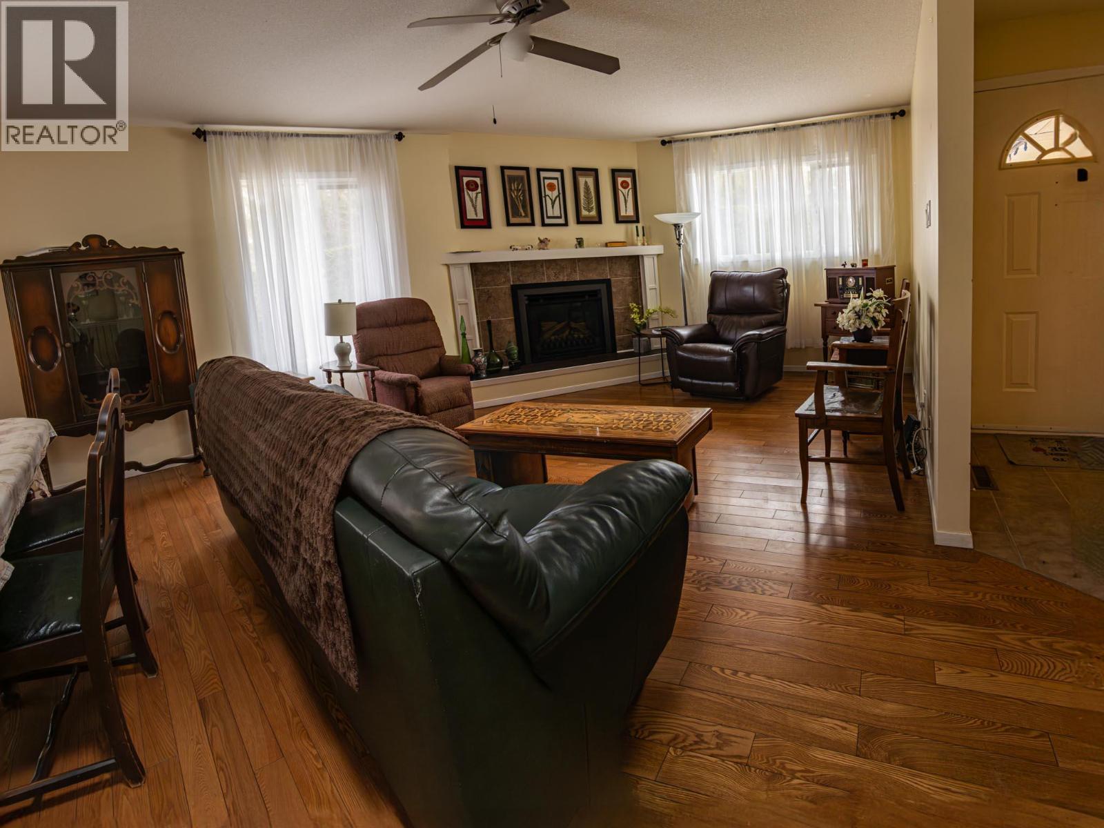 2455 5TH Avenue NE - 51