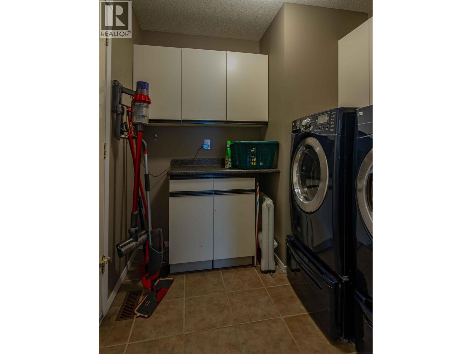 2455 5TH Avenue NE - 45