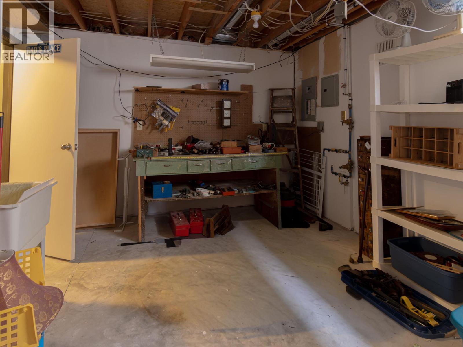 2455 5TH AVENUE NE - 33