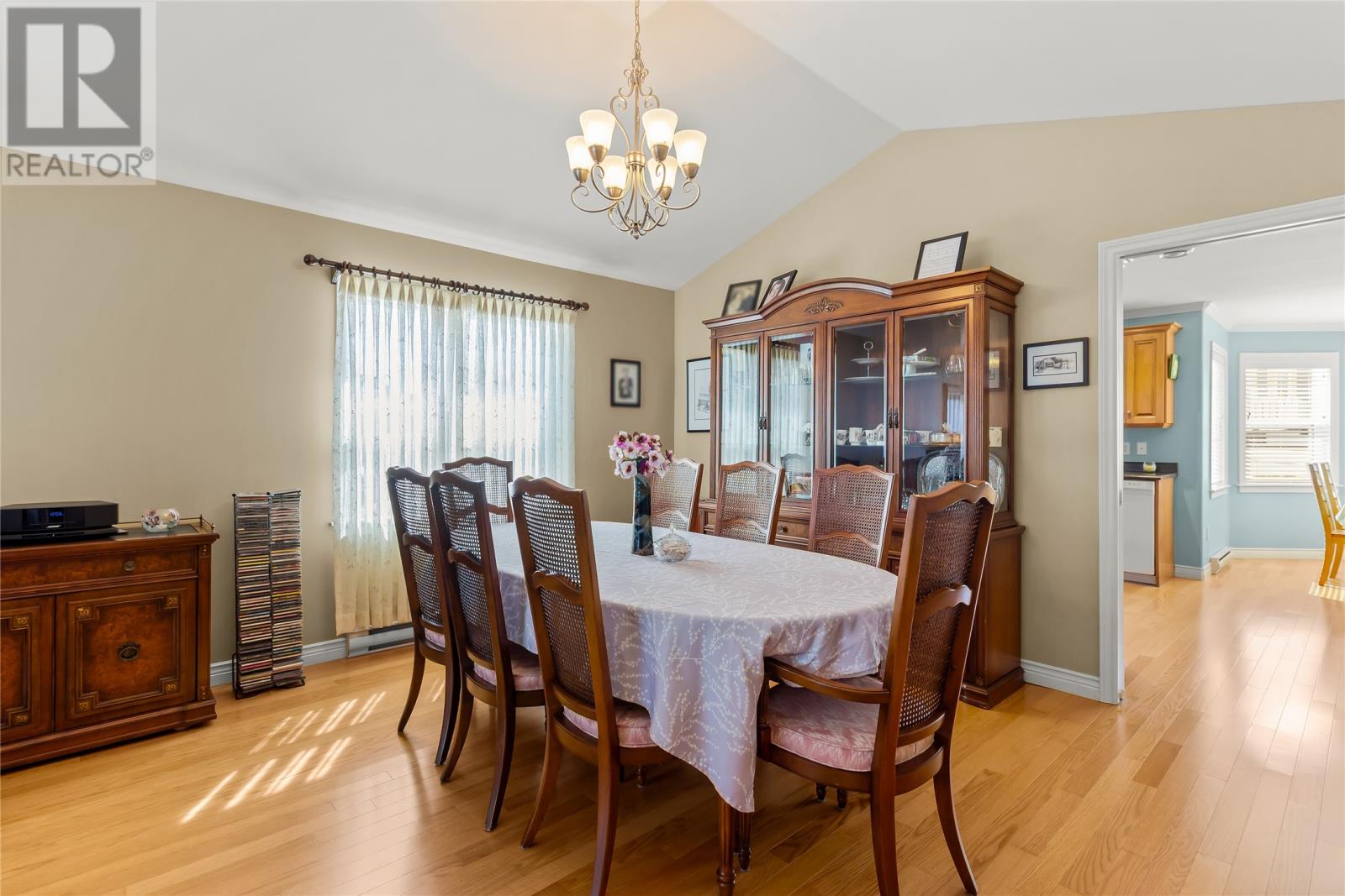 9 COULTAS STREET - 6