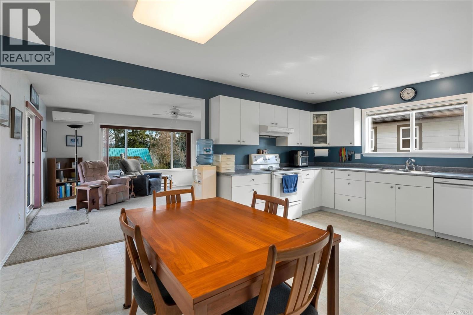 2961 Phillips Rd, Duncan