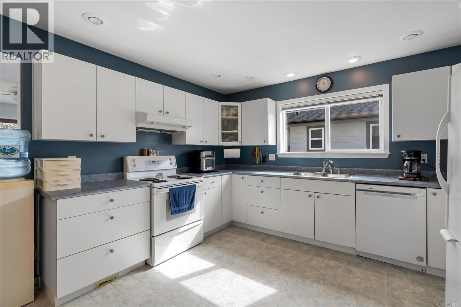 2961 Phillips Rd, Duncan