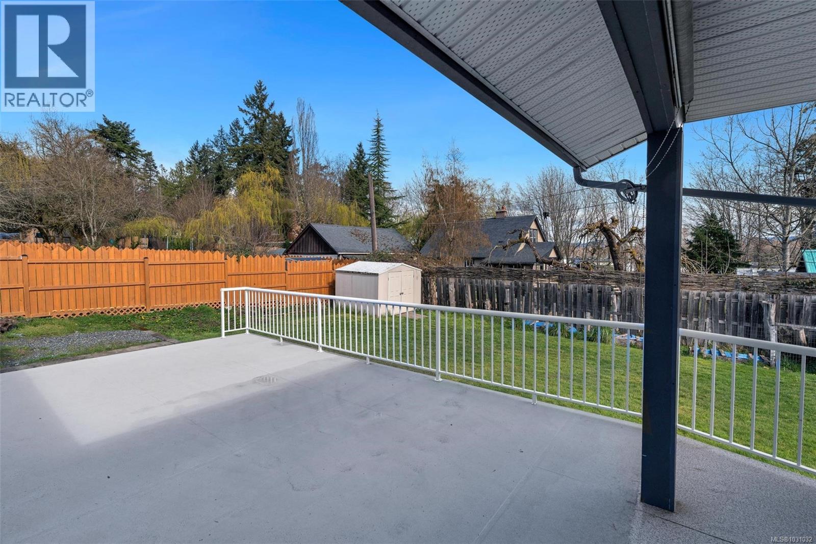 2961 Phillips Rd, Duncan