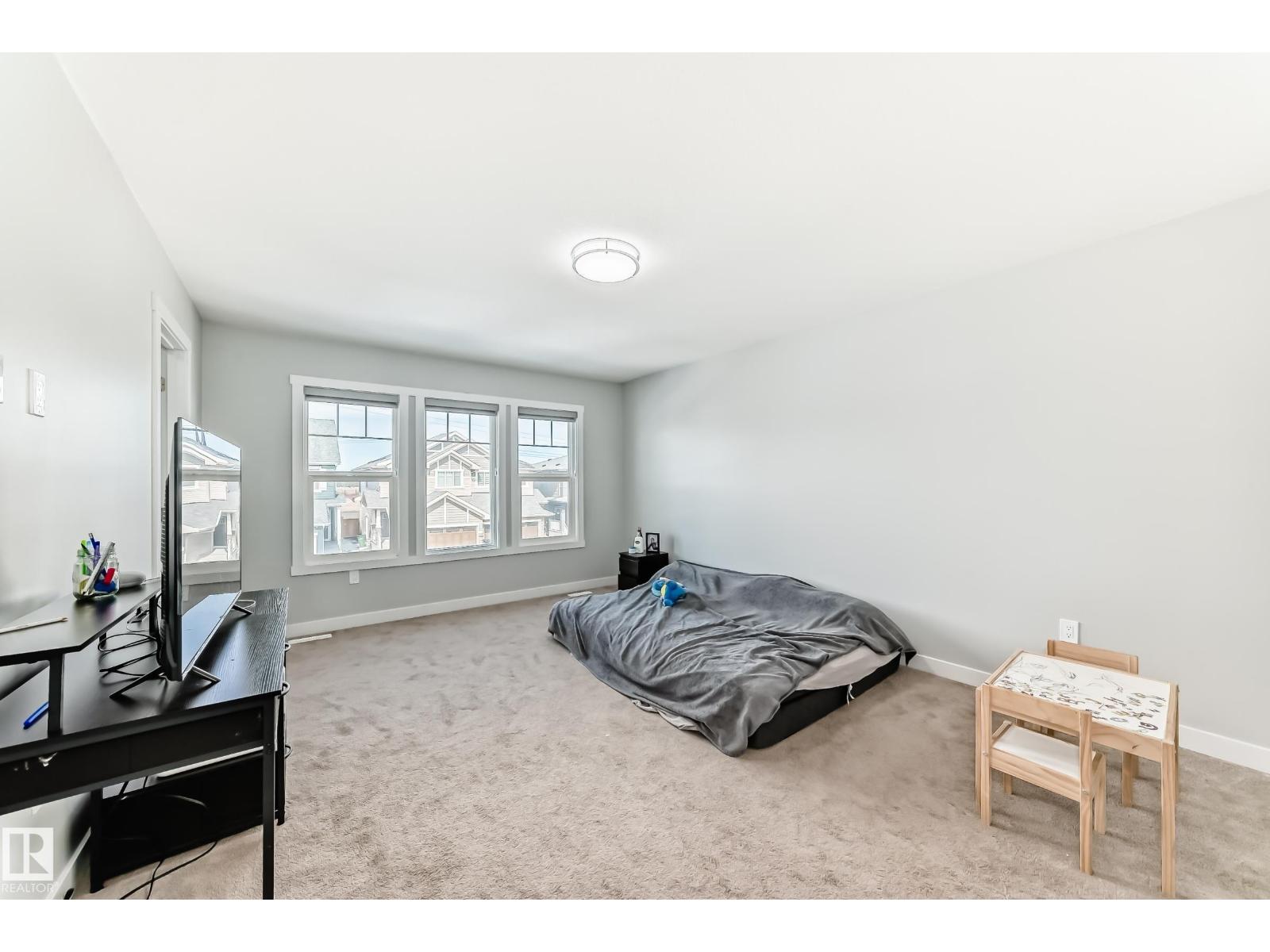 19635 29 AV NW, Edmonton