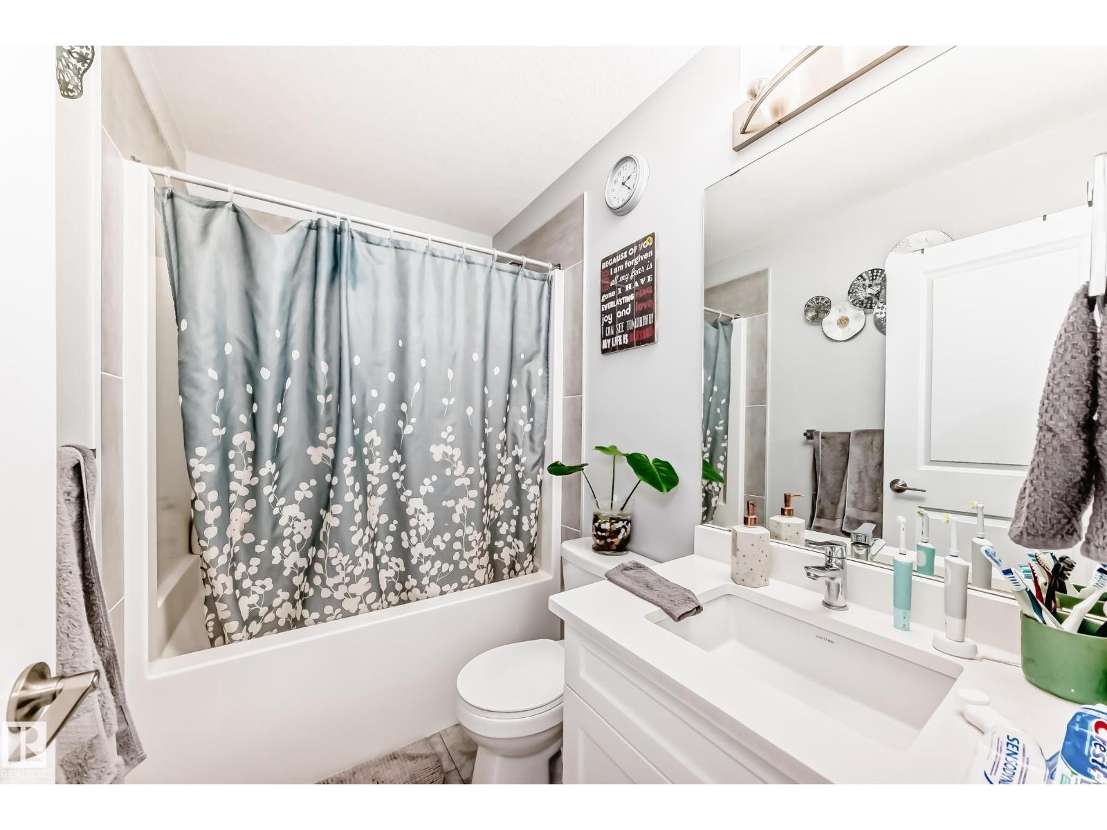 19635 29 AV NW, Edmonton