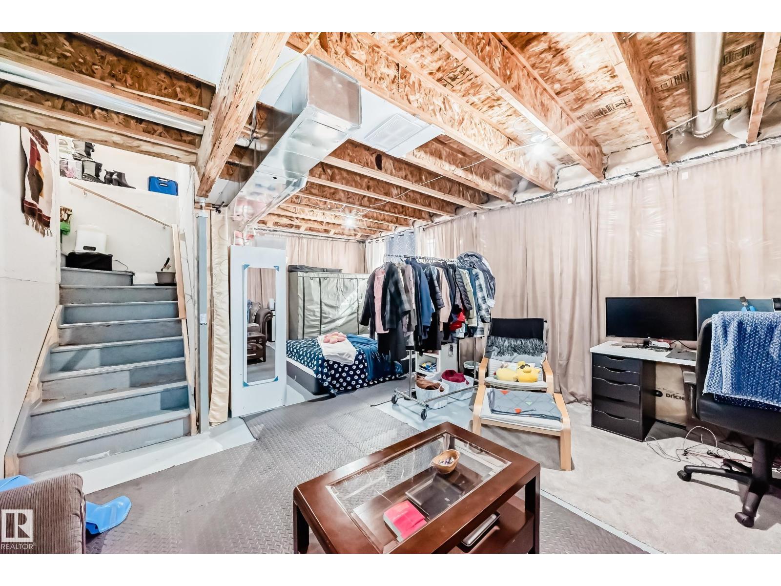 19635 29 AV NW, Edmonton