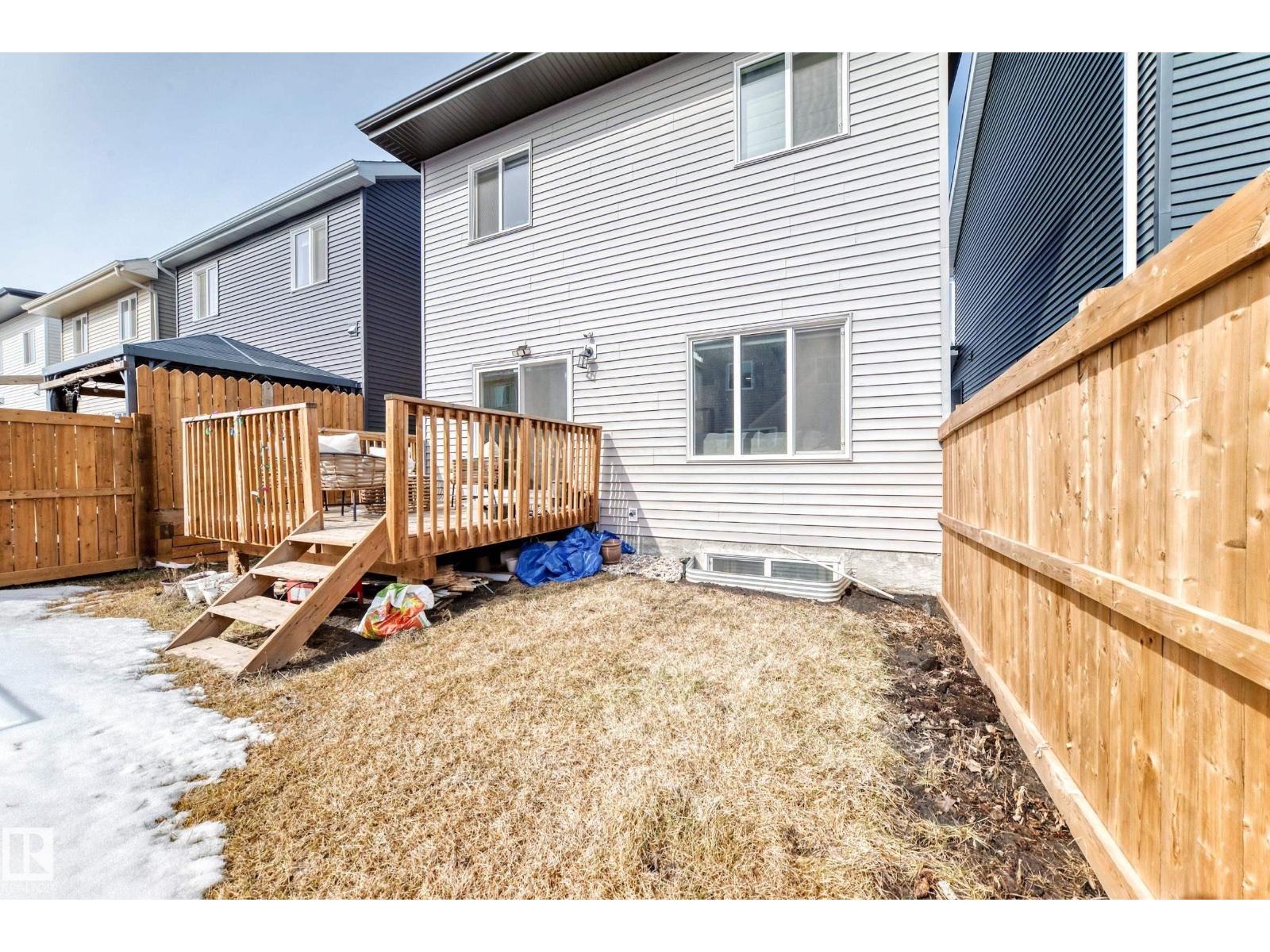 19635 29 AV NW, Edmonton