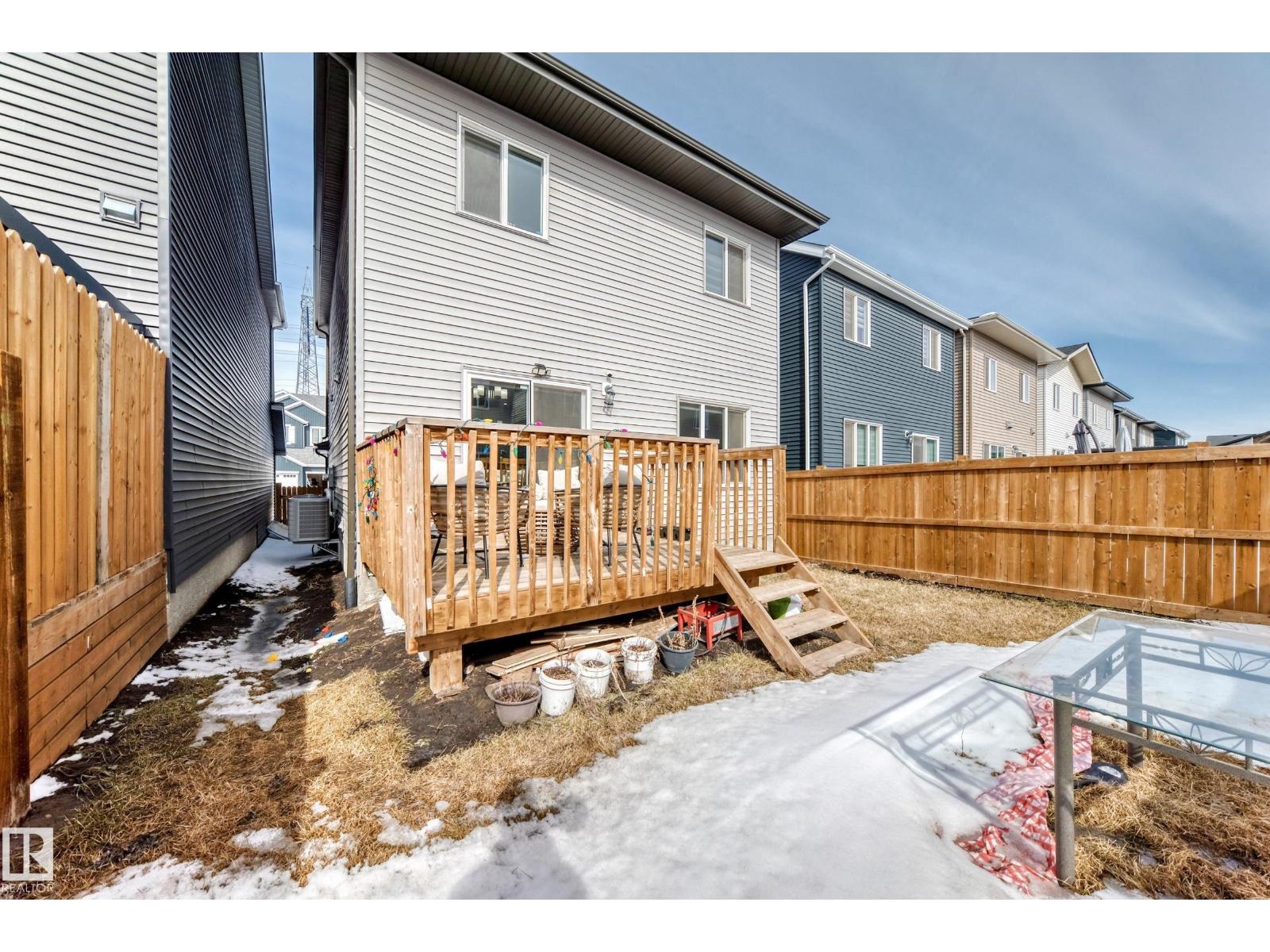 19635 29 AV NW, Edmonton