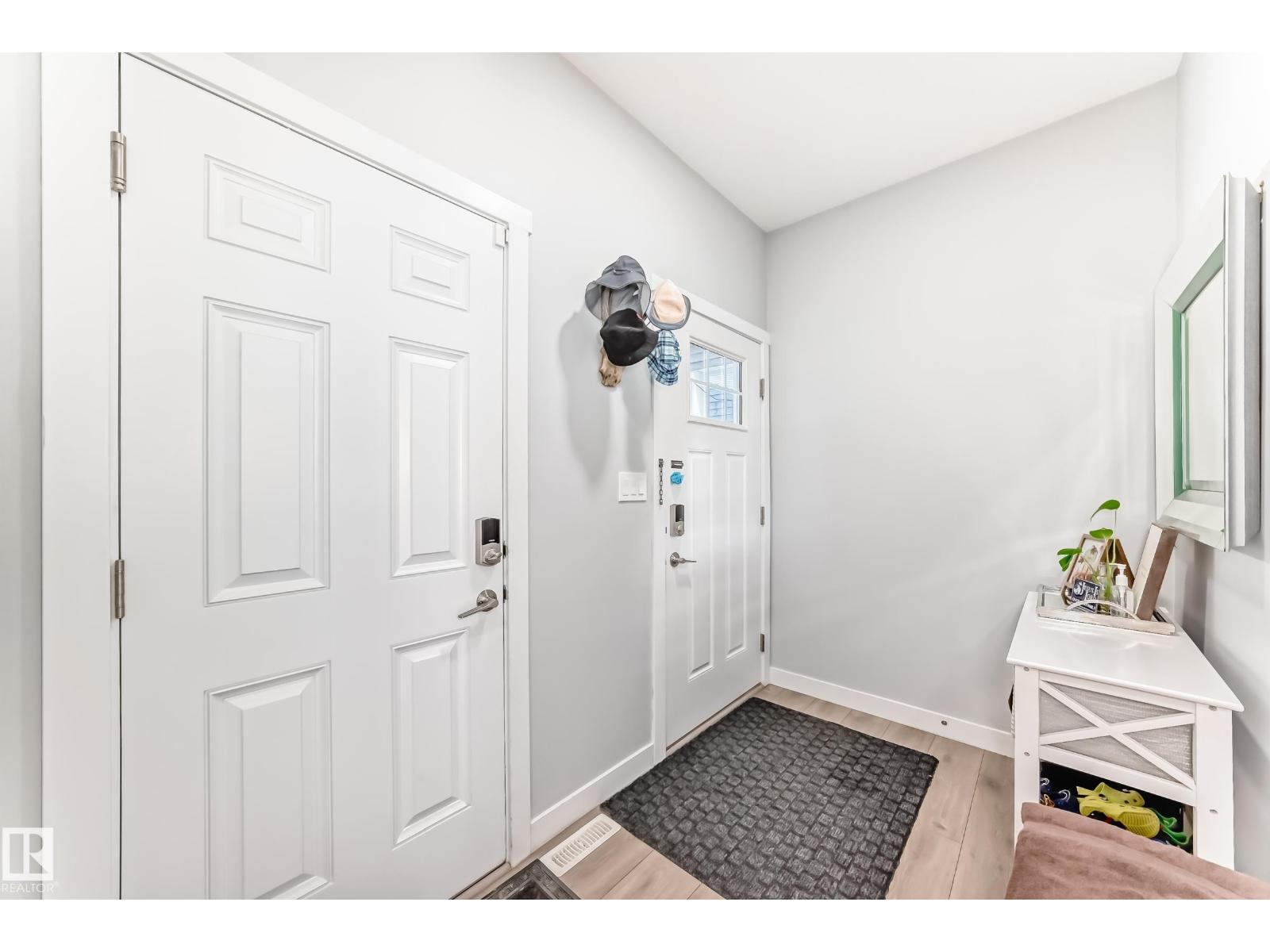 19635 29 AV NW, Edmonton