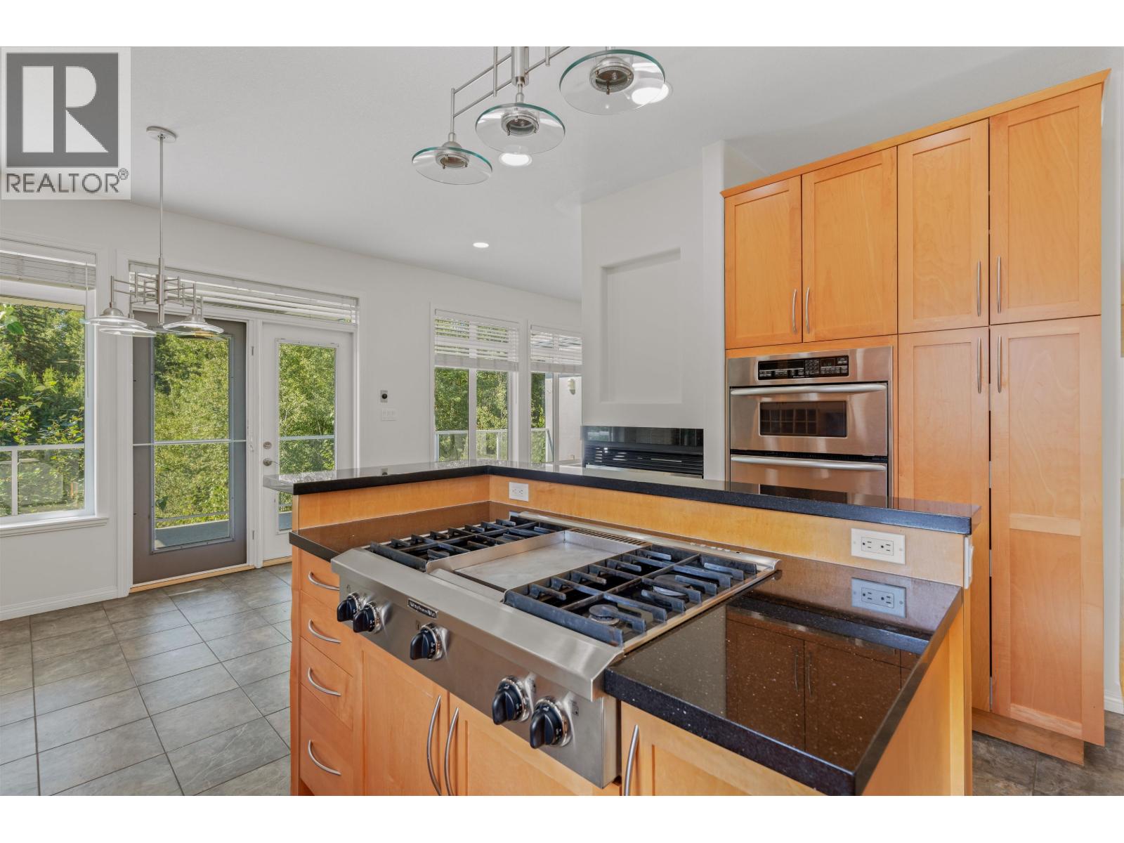 2329 MCTAVISH ROAD - 14