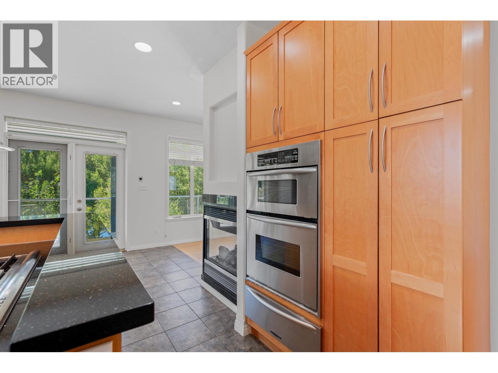 2329 MCTAVISH ROAD - 16