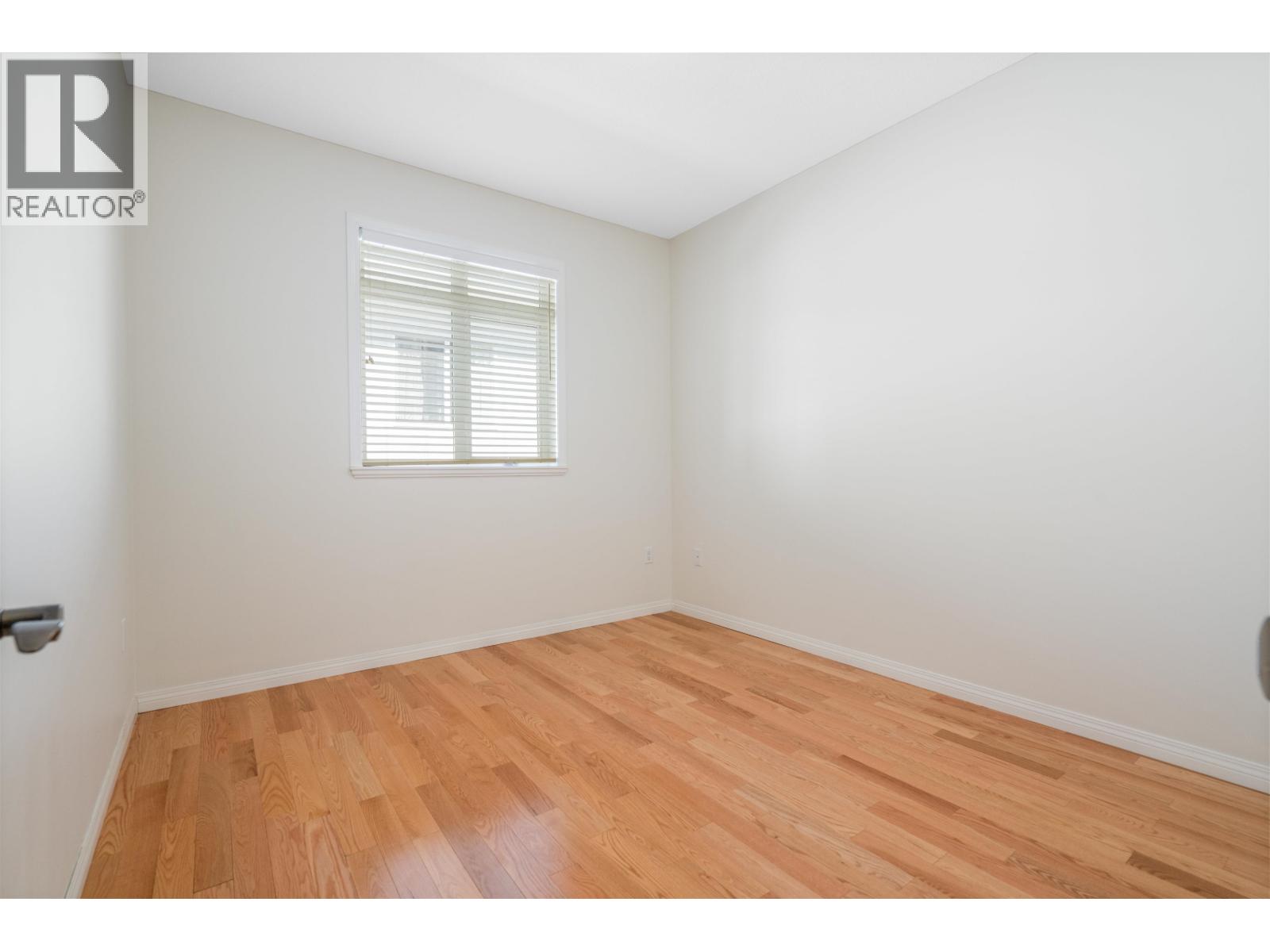 2329 MCTAVISH ROAD - 26