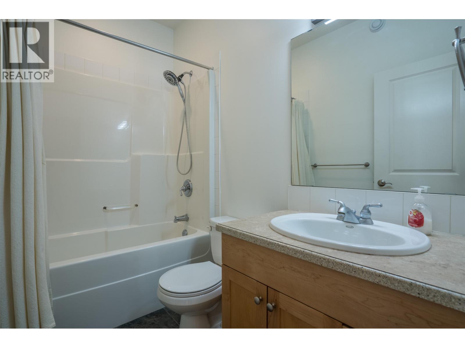 2329 MCTAVISH ROAD - 27